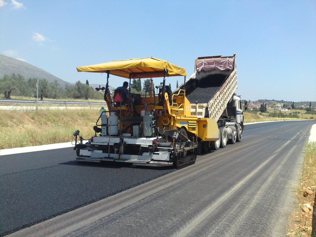 Νέα οδικά έργα δημοπρατούνται στην Π.Ε. Τρικάλων 